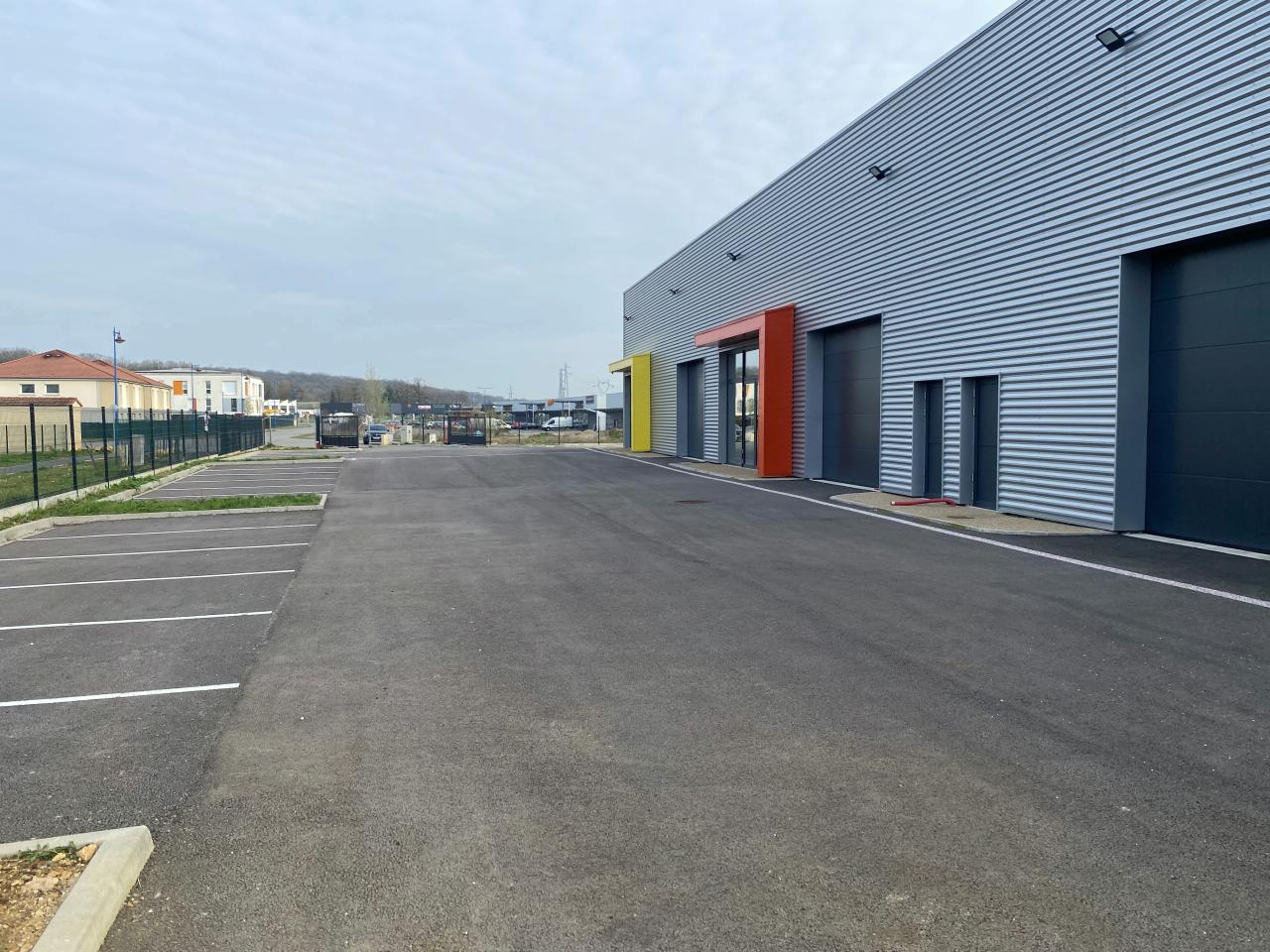 Local d'activité Marange-Silvange 1050m² Location local d'activité Marange-Silvange Moselle OLACT2422146 8